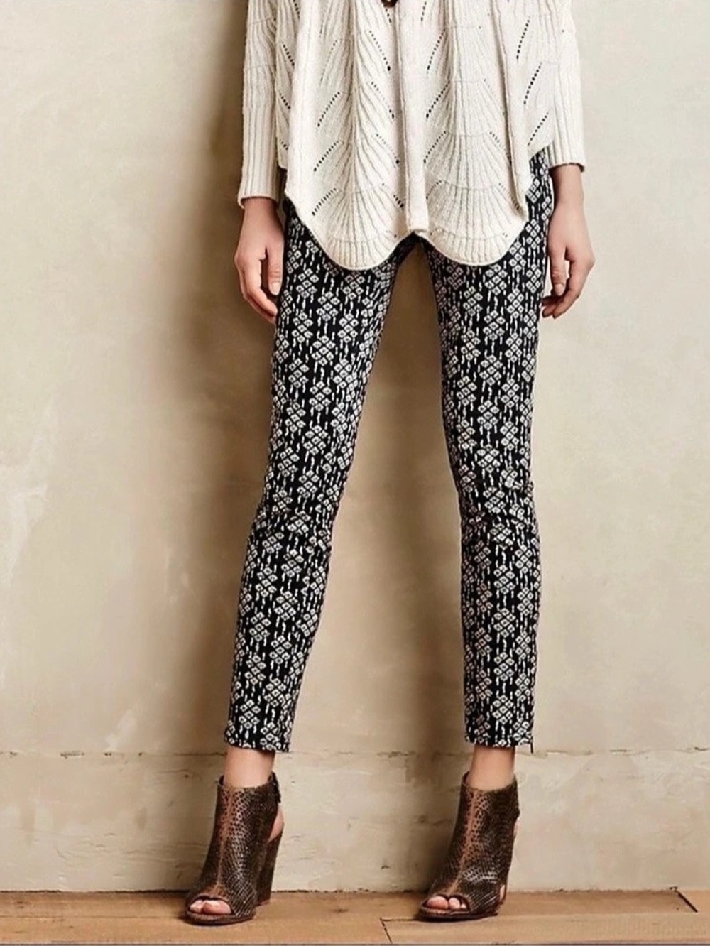 Pilcro and the LetterPress Serif Geometric Printed Zip Ankle Pants Size 26
